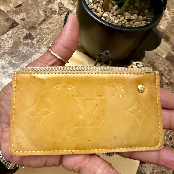 ⭐️⭐️Louis Vuitton Monogram Vernis Pochette Cles Key Pouch Keychain - Picture 6 of 11